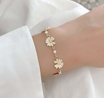 Daisy bracelet Available in stock_img_3