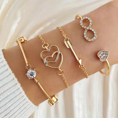 Creative  inlaid diamond bracelet fashion trend_img_0