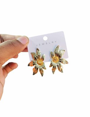 Sunflower stainless Earrings Colour guarantee 1_img_1