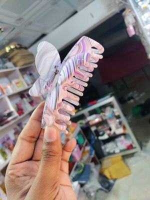 Muwerdy Butterfly Hair clip_img_1