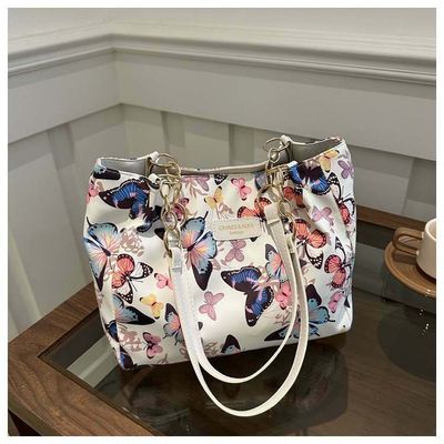 Butterfly Canvas high quality Tote bagAvailable in stock Material: Canvas_img_0