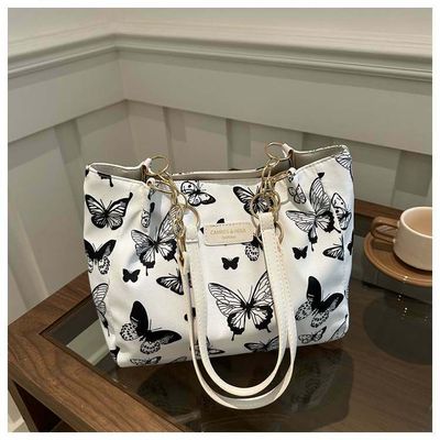Butterfly Canvas high quality Tote bagAvailable in stock Material: Canvas_img_2