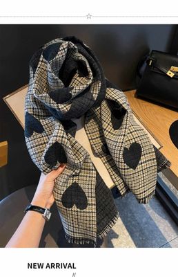 Love Grid Warm Skin friendly Cashmere ScarfAvailable in stock Material: Wool, Cotton Size: Long: 185* width: 65*_img_0