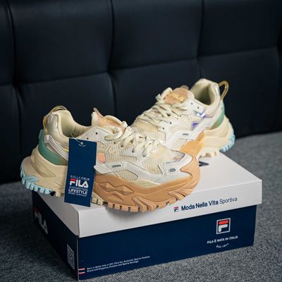 FILA FUSION Bianco TECNO-PIUMAX (1:1)_img_0