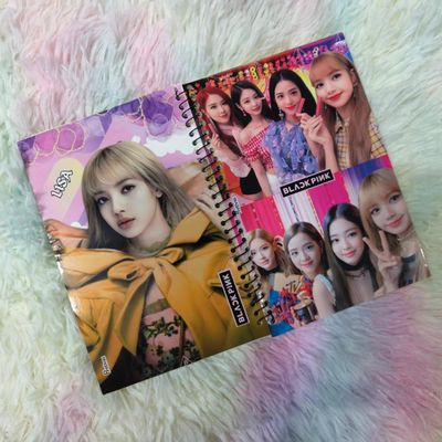Medium Notebook-Black Pink Group & Lisa_img_0