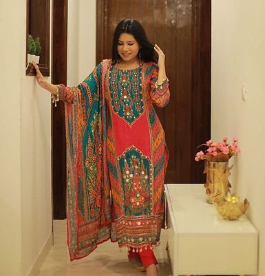 Georgette Readymade Three Piece_img_2