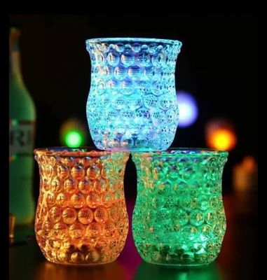 Liquid Activated Multicolor Led Blinking Glass - Add A Fun Element To Your Parties With This Color-Changing Led Drinking Cup_img_2