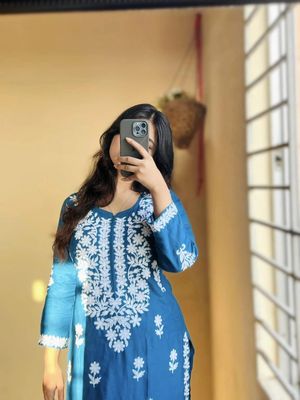 চিকানকারি কুর্তি টু-পিস সেট (কুর্তি + পায়জামা)_img_1