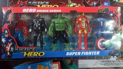 Super Heroes Figures Set, Marvel Action- Pack of 5 PCS Plastic Marvel Action Toy Set_img_1