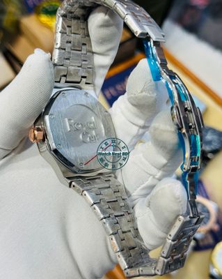 Audemars Piguet AP Dual tone Rose Gold White Quartz Movement Sqr Watch (AA Grade)_img_2