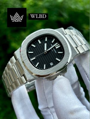 Patek Philippe nautilus black dial_img_0