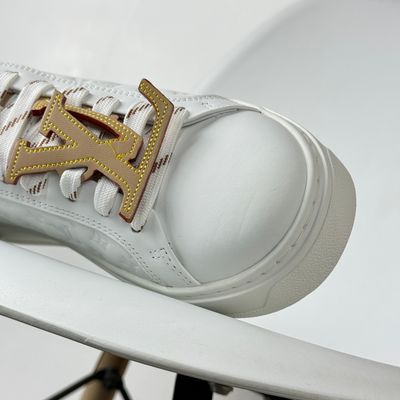Louis Vuitton Time Out Sneakers (1:1)_img_4