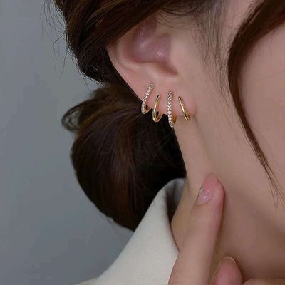 Irregular U shaped earrings_img_1
