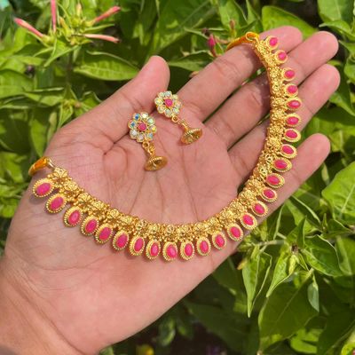 South Indian neckpiece with earrings set_img_2