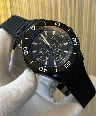Tag Heuer AquaRacer Waffle Dial Full Black_img_0