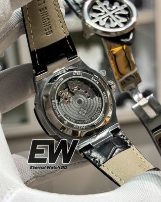 PATEK NAUTILUS SWEEP BLACK DIAL BROWN BELT_img_1