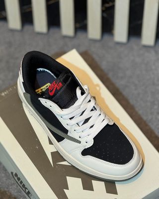 Nike Air Jordan 1 Low OG SP x Travis Scott_img_1