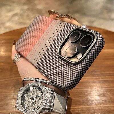 Luxurious Carbon Fiber Case_img_4