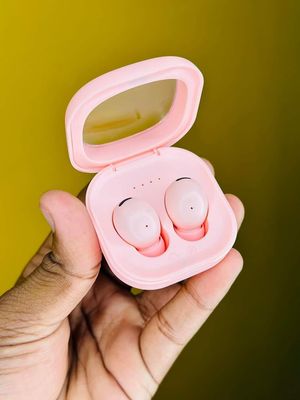 Vmex C9 Pro Wireless Earbuds_img_1
