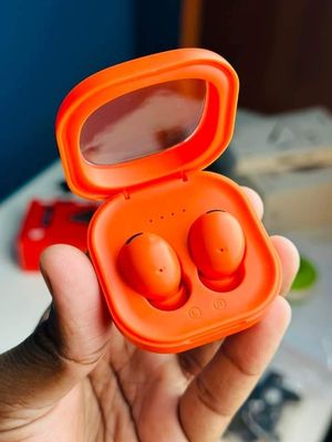 Vmex C9 Pro Wireless Earbuds_img_3