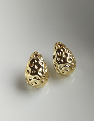 Tapered droplet earrings - golden_img_0