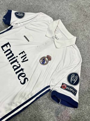 Real Madrid 16/17 Home Kit_img_2
