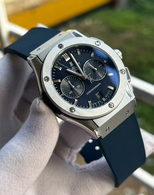 Hublot Classic Fusion Fiber Belt Silver Case Blue Dial_img_0