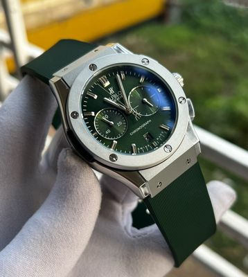 Hublot Classic Fusion Fiber Belt Silver Case Green Dial_img_0