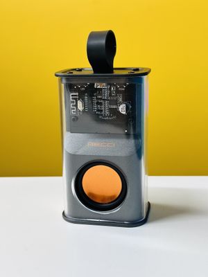 RECCI RSK-W30 Transparent Wireless Speaker with RGB Light_img_5