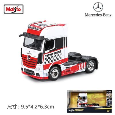 Maisto 1:64 Mercedes-Benz 1851 MP4 Gigaspace Toyo Tires Livery_img_0