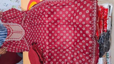 নায়রা কাট টু পিস_img_0