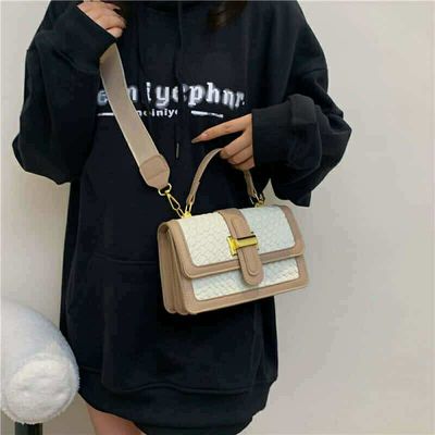 Structured Flap Shoulder Bags_img_1