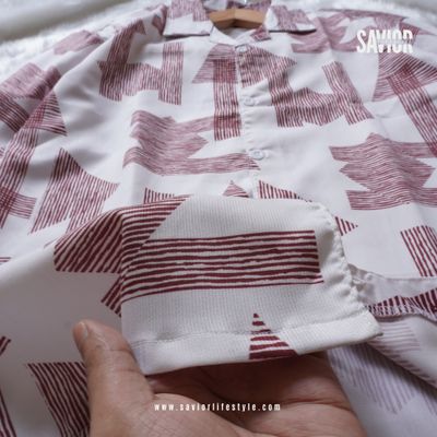 White and Red Print Drop Shoulder Cuban Shirt_img_2