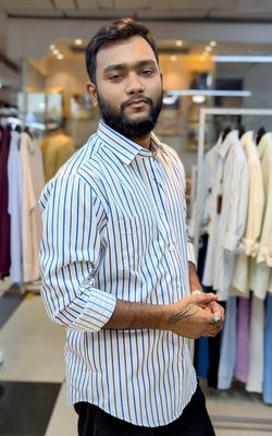 OLD Money Shirt_img_4