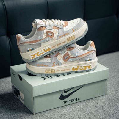 Nike Air Force 1 Low KAWS x Sesame Street (1:1)_img_1