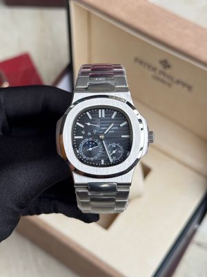 Patek Philippe 5712 silver