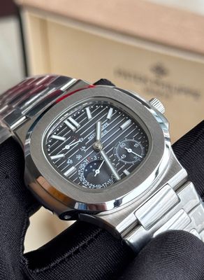 Patek Philippe 5712 silver_img_2