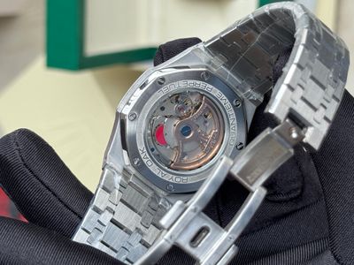 Audemars Piguet Royal Oak calendar sky blue dial_img_6