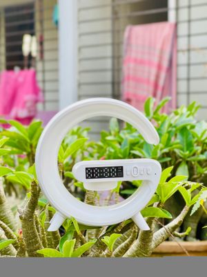 G63 Smart Light Sound Speaker Machine Fast Charging Alarm Clock 7-Color RGB Music Player Speaker_img_2