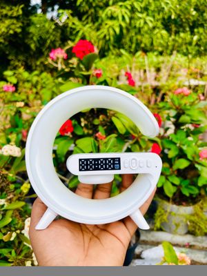 G63 Smart Light Sound Speaker Machine Fast Charging Alarm Clock 7-Color RGB Music Player Speaker_img_3