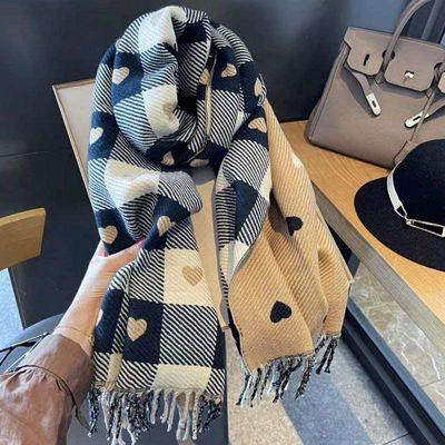 Cashmere women's double-sided love plaid scarf_img_2