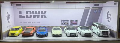 1:64 Diorama House: Liberty Walk LBWK with LED_img_1