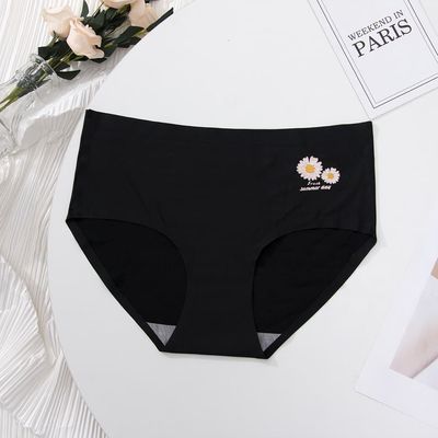 High Quality Seamless Underwear For Ladies Mature Women Seamless Ice Silk Panties Woman Underwear_img_7
