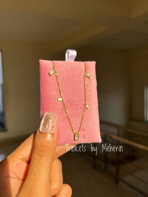 Square stone neckpiece_img_1