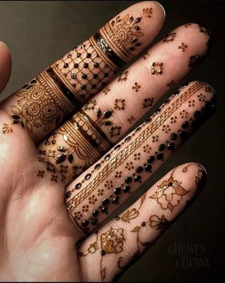 Khafif Mehndi Design (Minimalistic design)_img_2