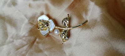 Brooch_img_4