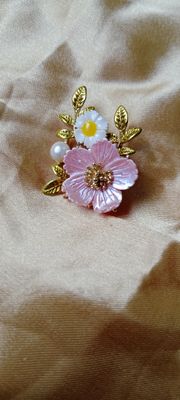 Brooch_img_8