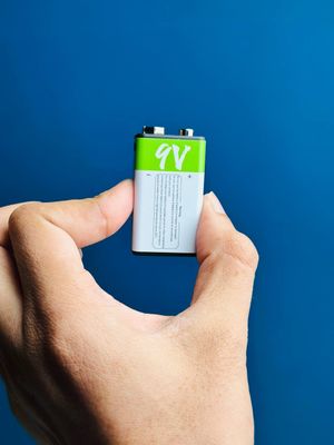 SmarToools 9V Type-C Lithium Rechargeable Battery ._img_2