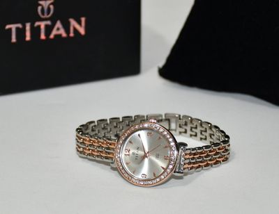 w -watch_img_0