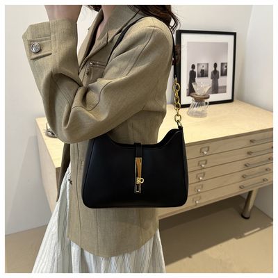 Big size shoulder bag_img_8